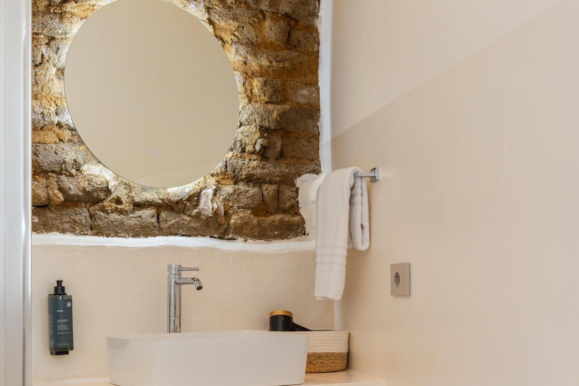 Ausentu Guest House Tortolì Екстериор снимка
