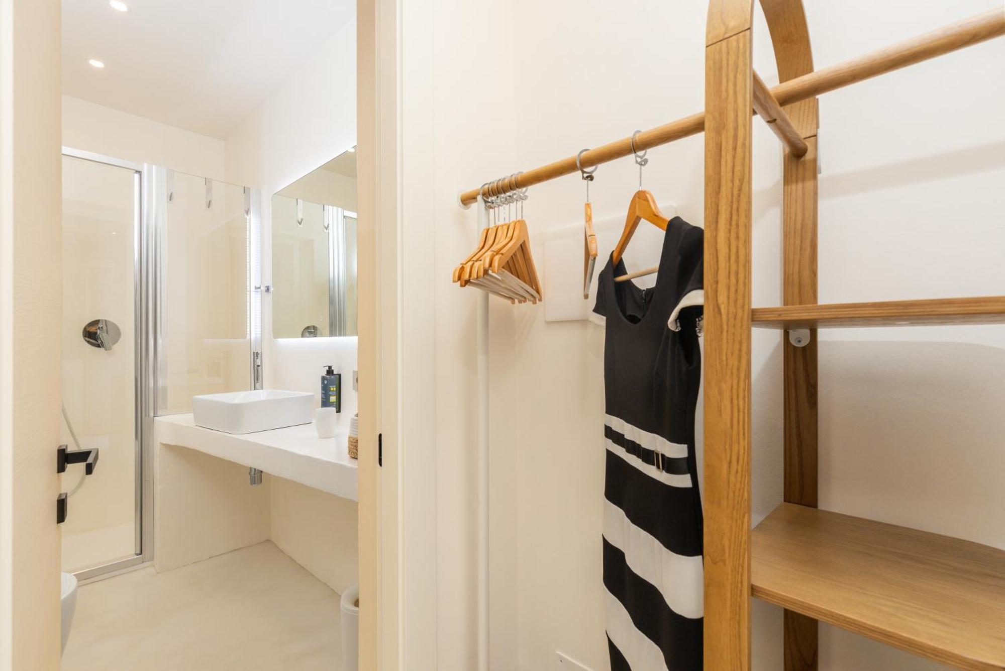 Ausentu Guest House Tortolì Екстериор снимка