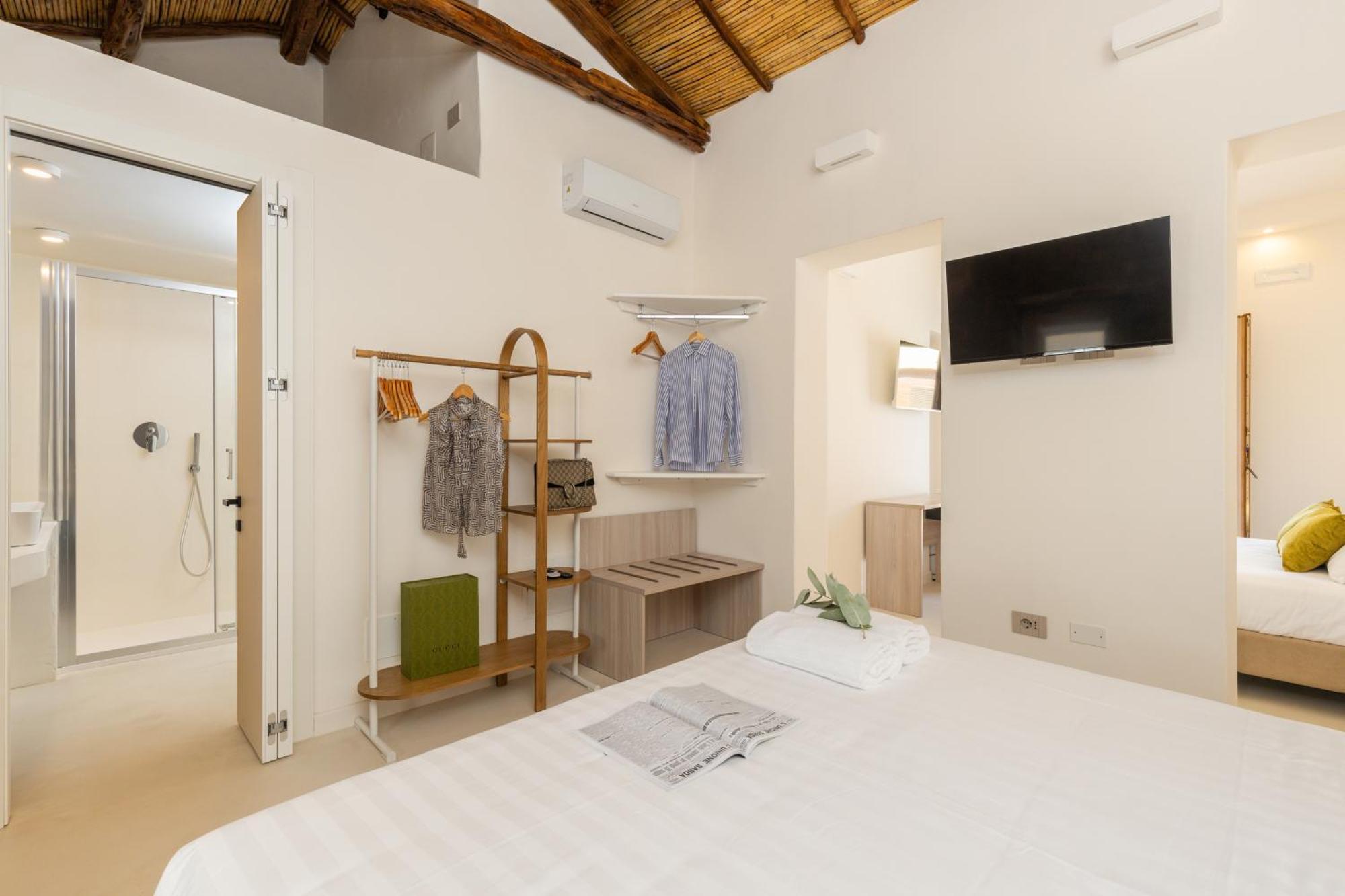 Ausentu Guest House Tortolì Екстериор снимка